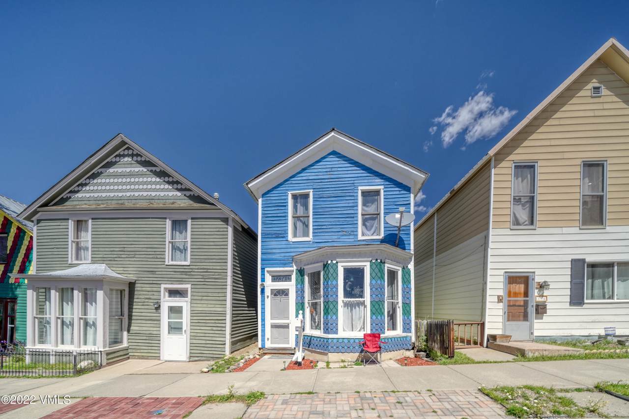 134 7th Street - Photo 1