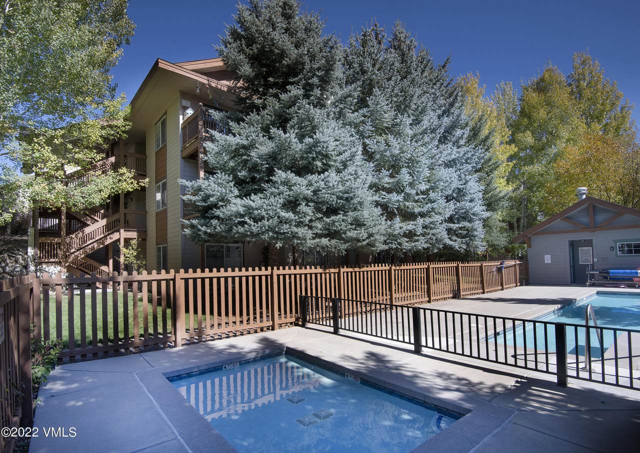 2302 Crazy Horse Circle - Photo 1