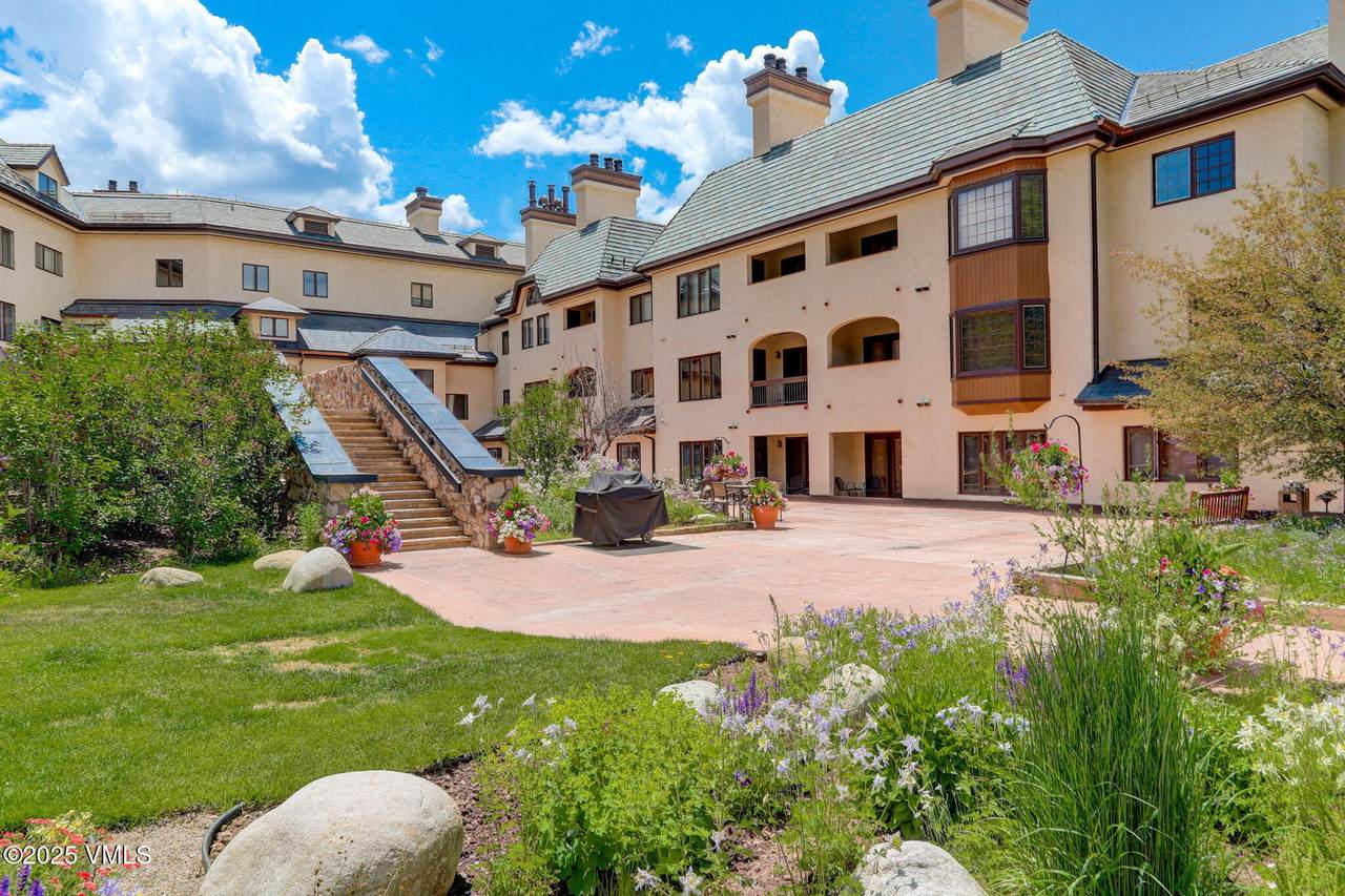 120 Offerson - Photo 1