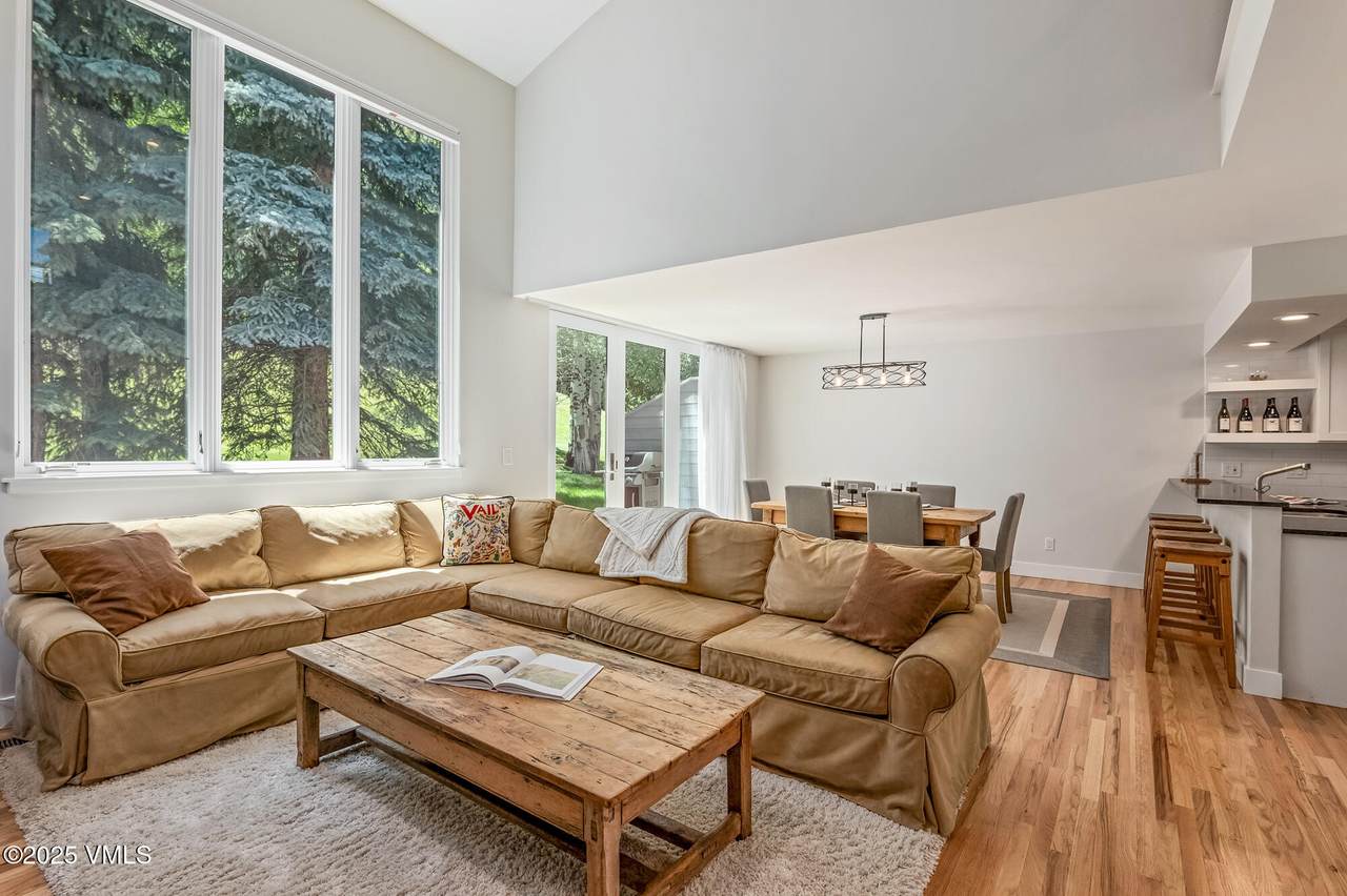 654 Stone Creek Drive - Photo 1