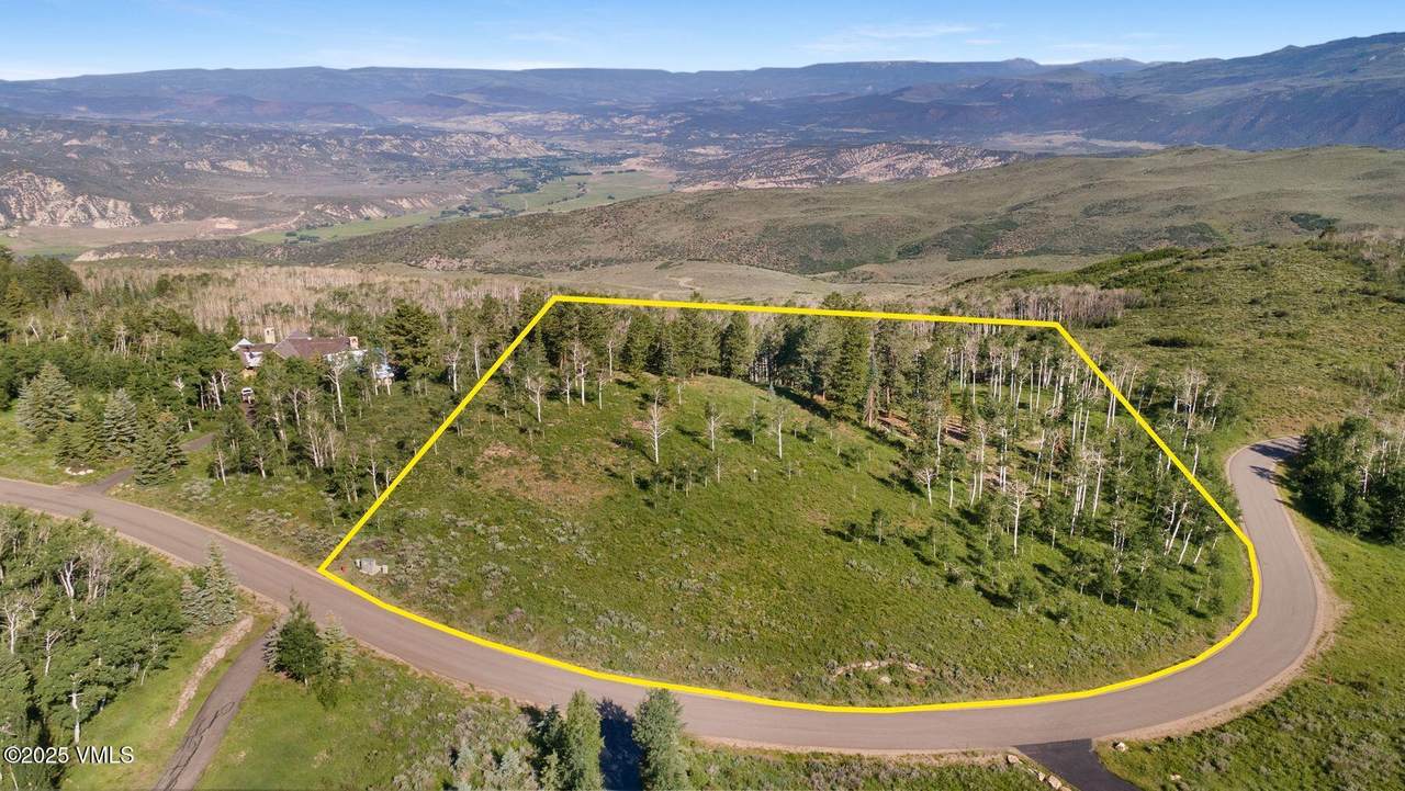 713 Webb Peak - Photo 1