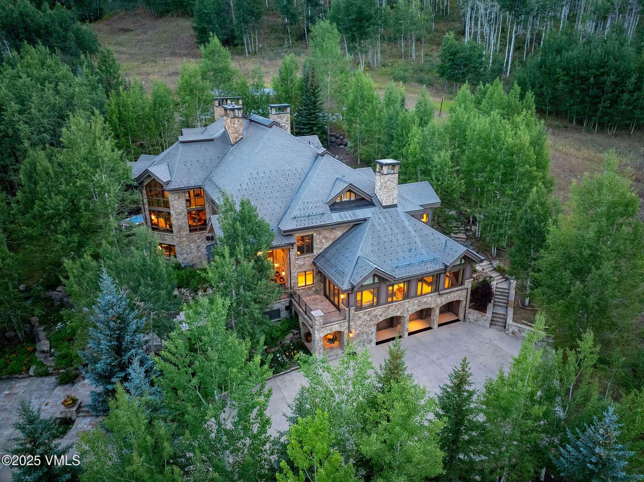 https://bt-photos.global.ssl.fastly.net/vail/1280_boomver_1_1012900-2.jpg