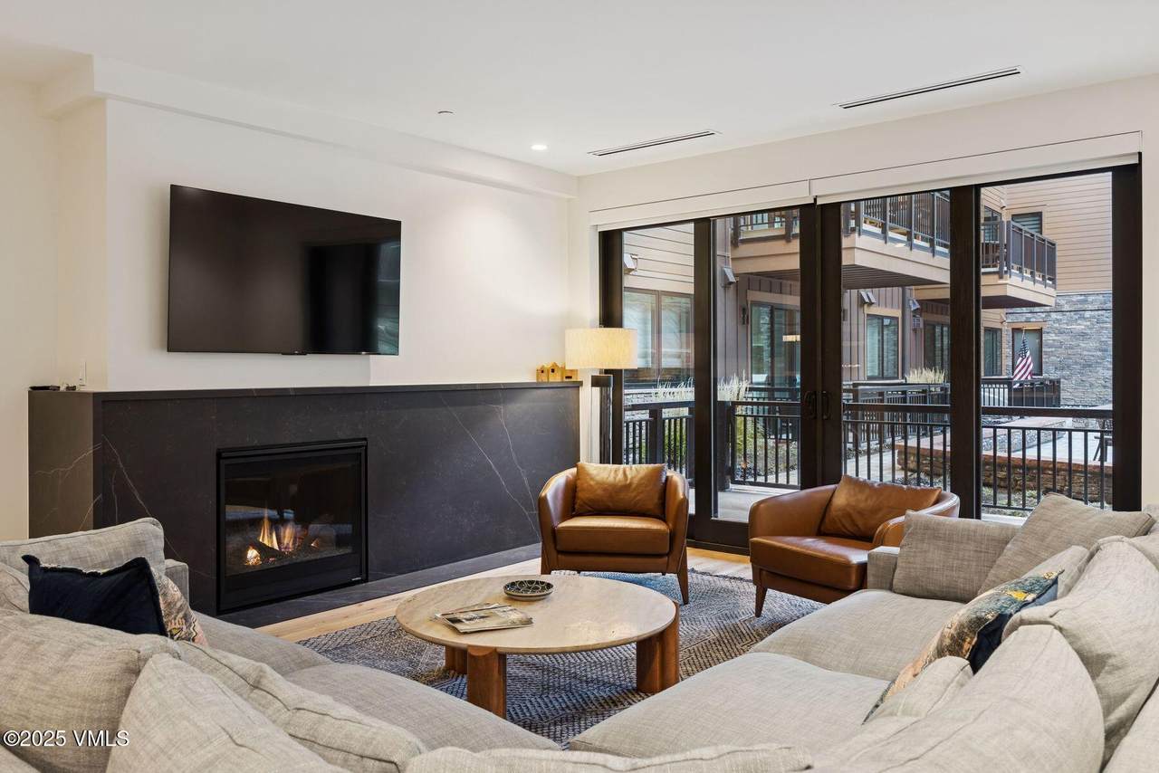https://bt-photos.global.ssl.fastly.net/vail/1280_boomver_1_1012983-2.jpg