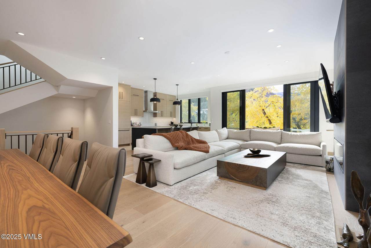 42 Riverfront Lane - Photo 1