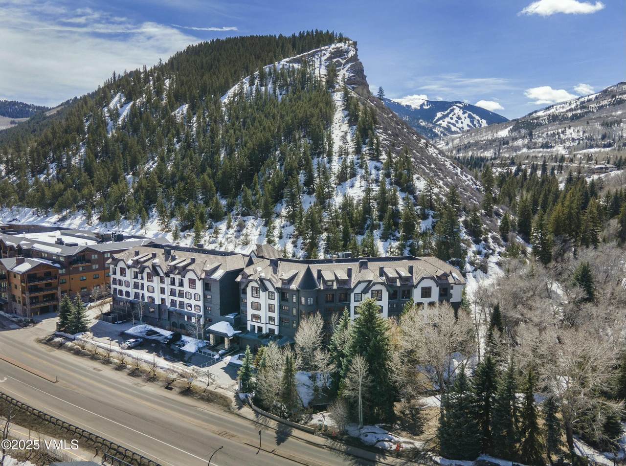 https://bt-photos.global.ssl.fastly.net/vail/1280_boomver_1_1013471-2.jpg