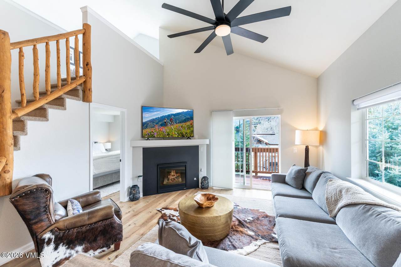 2105 Crazy Horse Circle - Photo 1