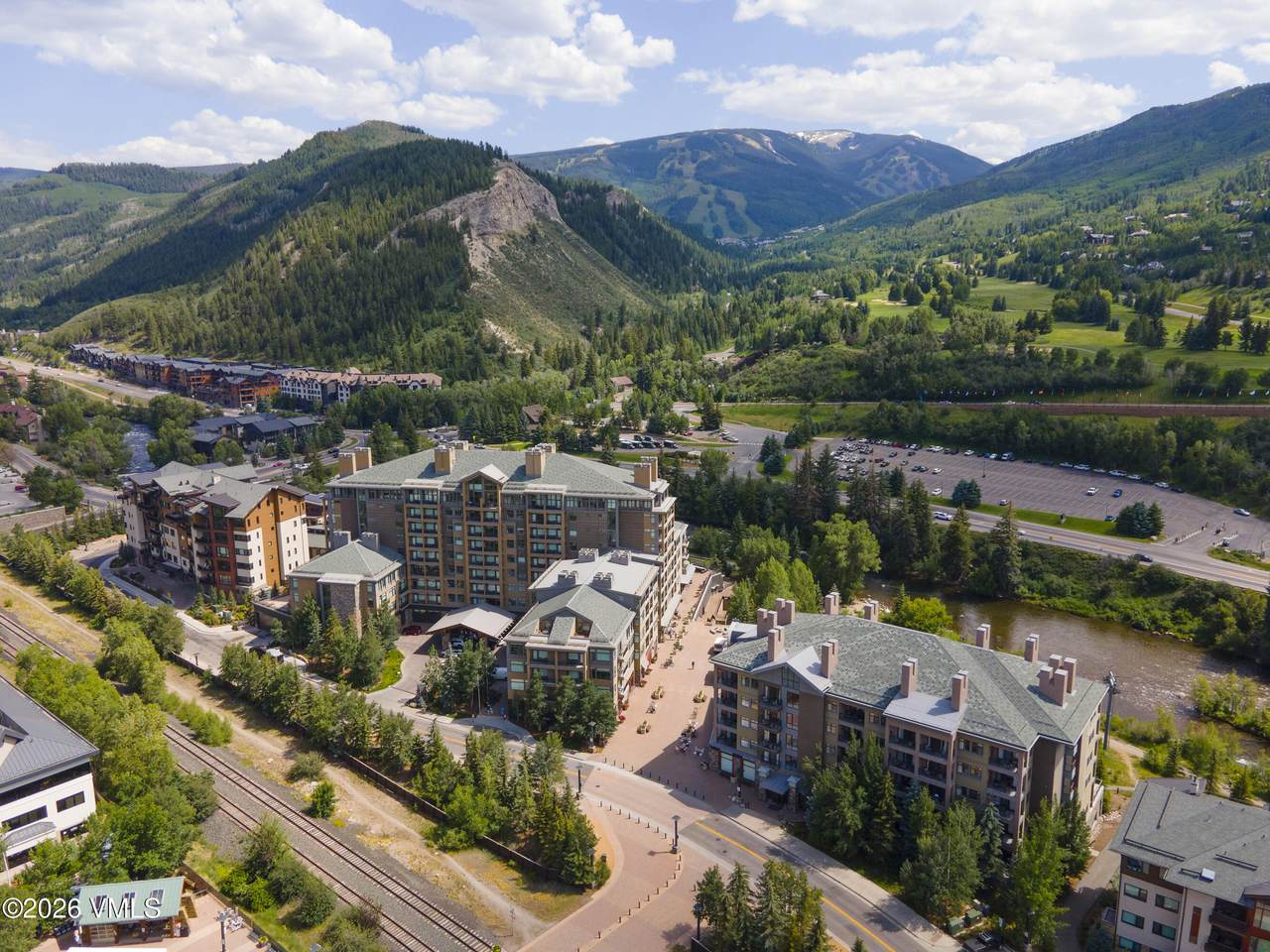 https://bt-photos.global.ssl.fastly.net/vail/1280_boomver_1_1014040-2.jpg