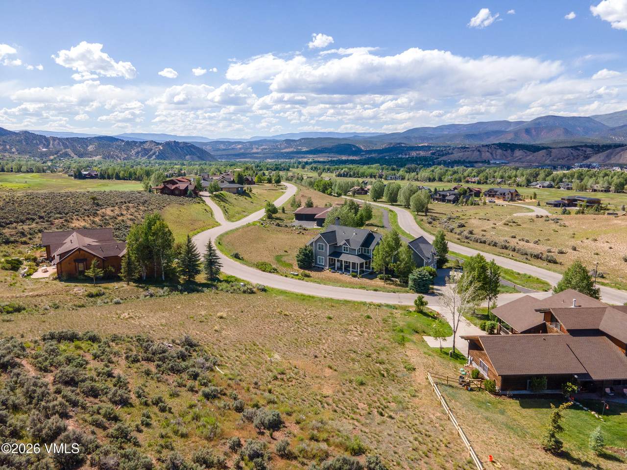 33 Harvester Court - Photo 1