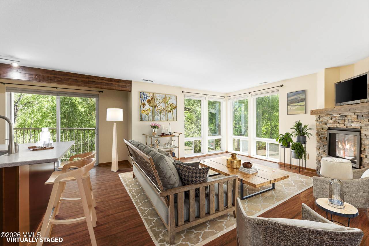 971 Beaver Creek Boulevard - Photo 1