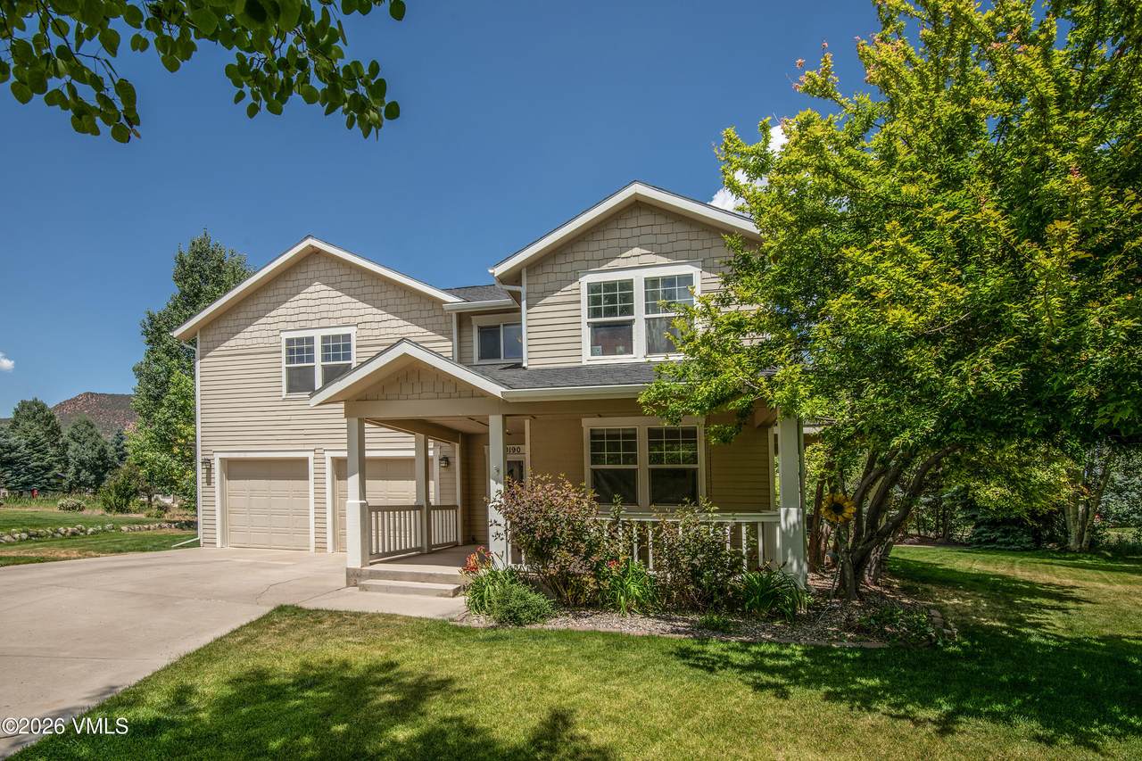 190 Springfield Street - Photo 1