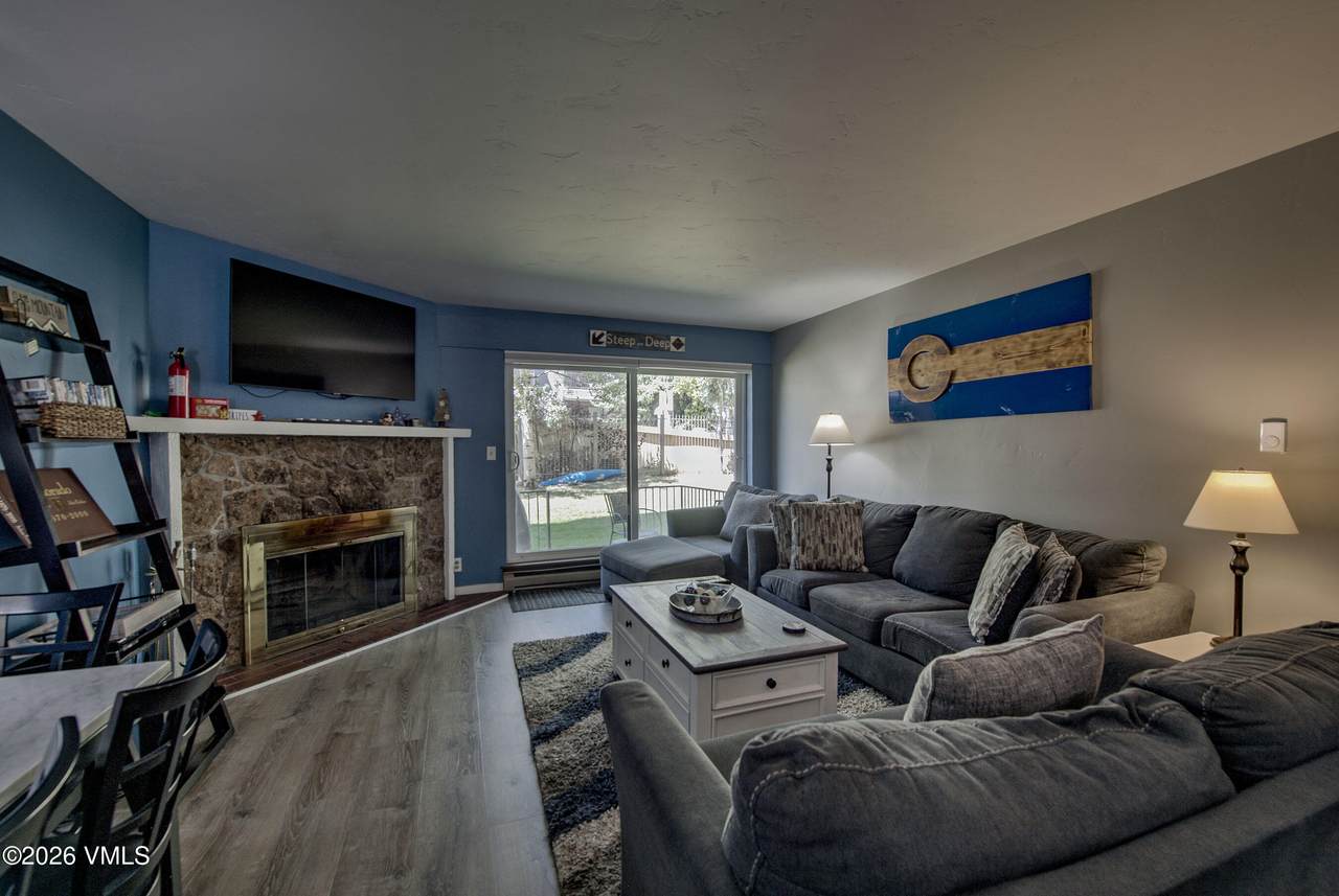288 Beaver Creek Boulevard - Photo 1