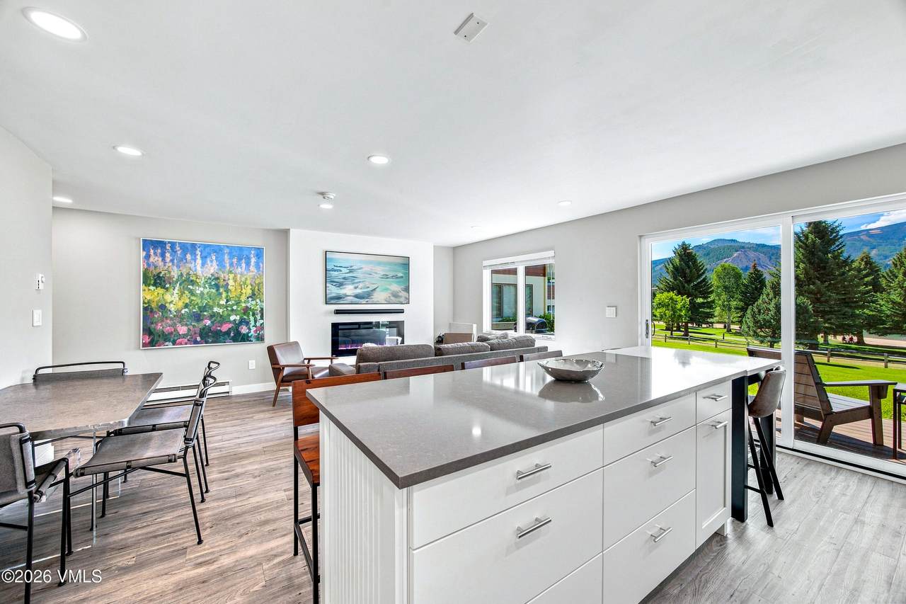 510 Beaver Creek Boulevard - Photo 1