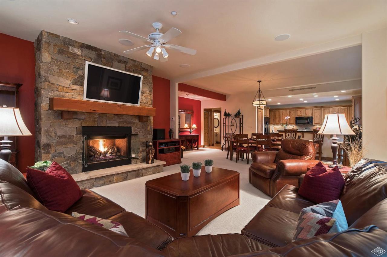 142 Arrowhead Circle - Photo 1