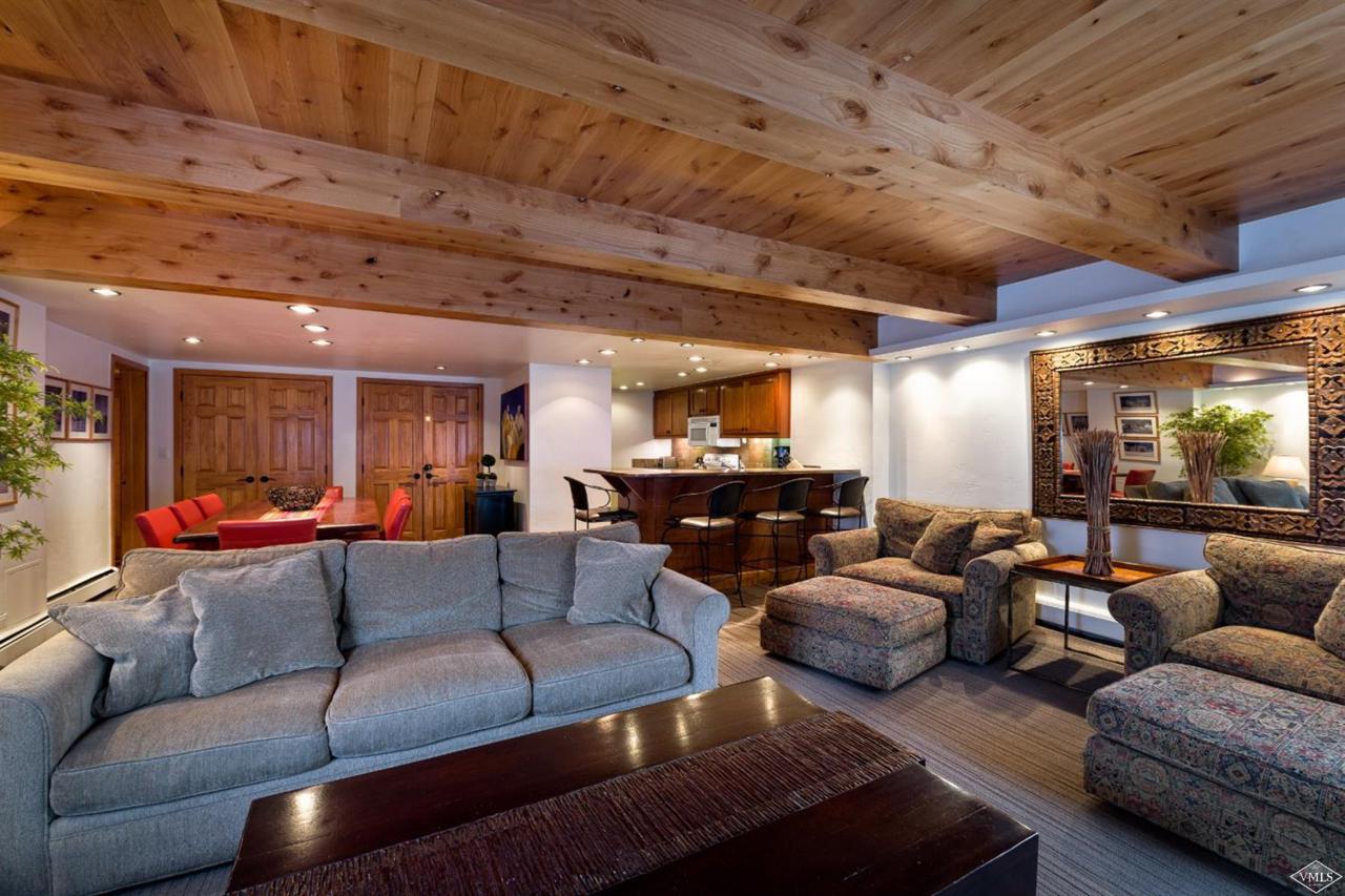 380 Lionshead Circle - Photo 1