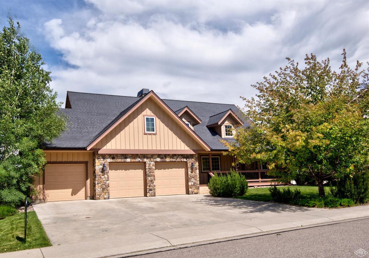 35 Chatfield Court - Photo 1