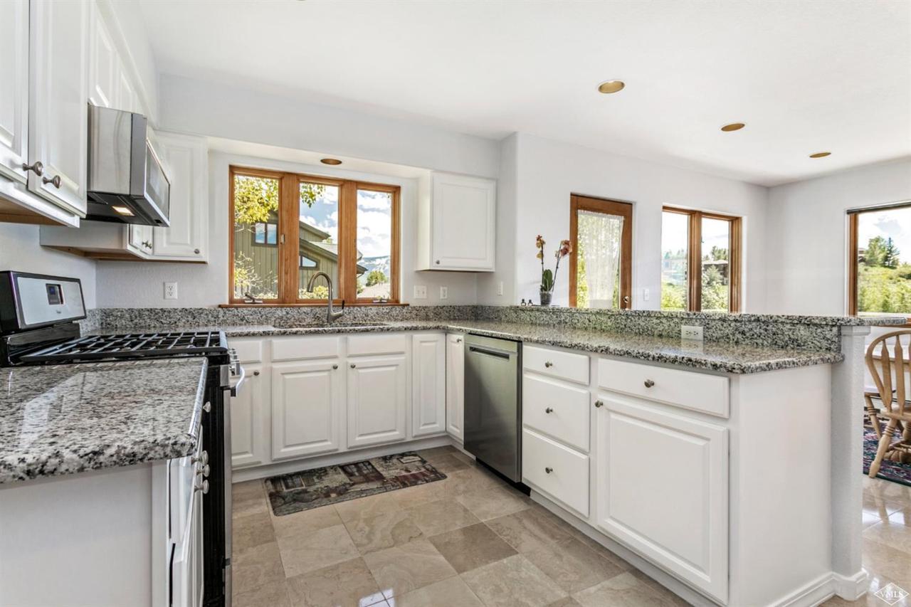 3033 Wildridge Road - Photo 1
