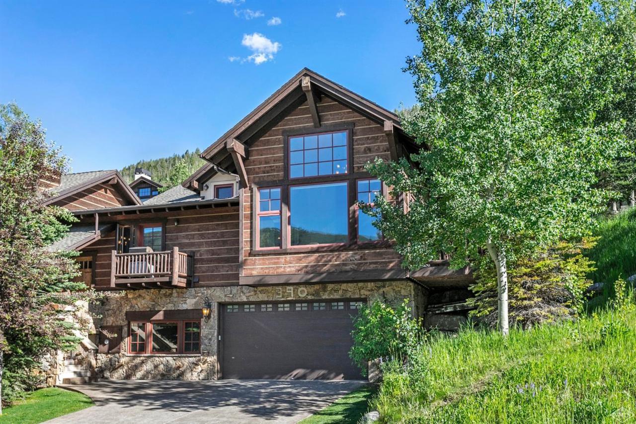 390 Eagle Drive - Photo 1