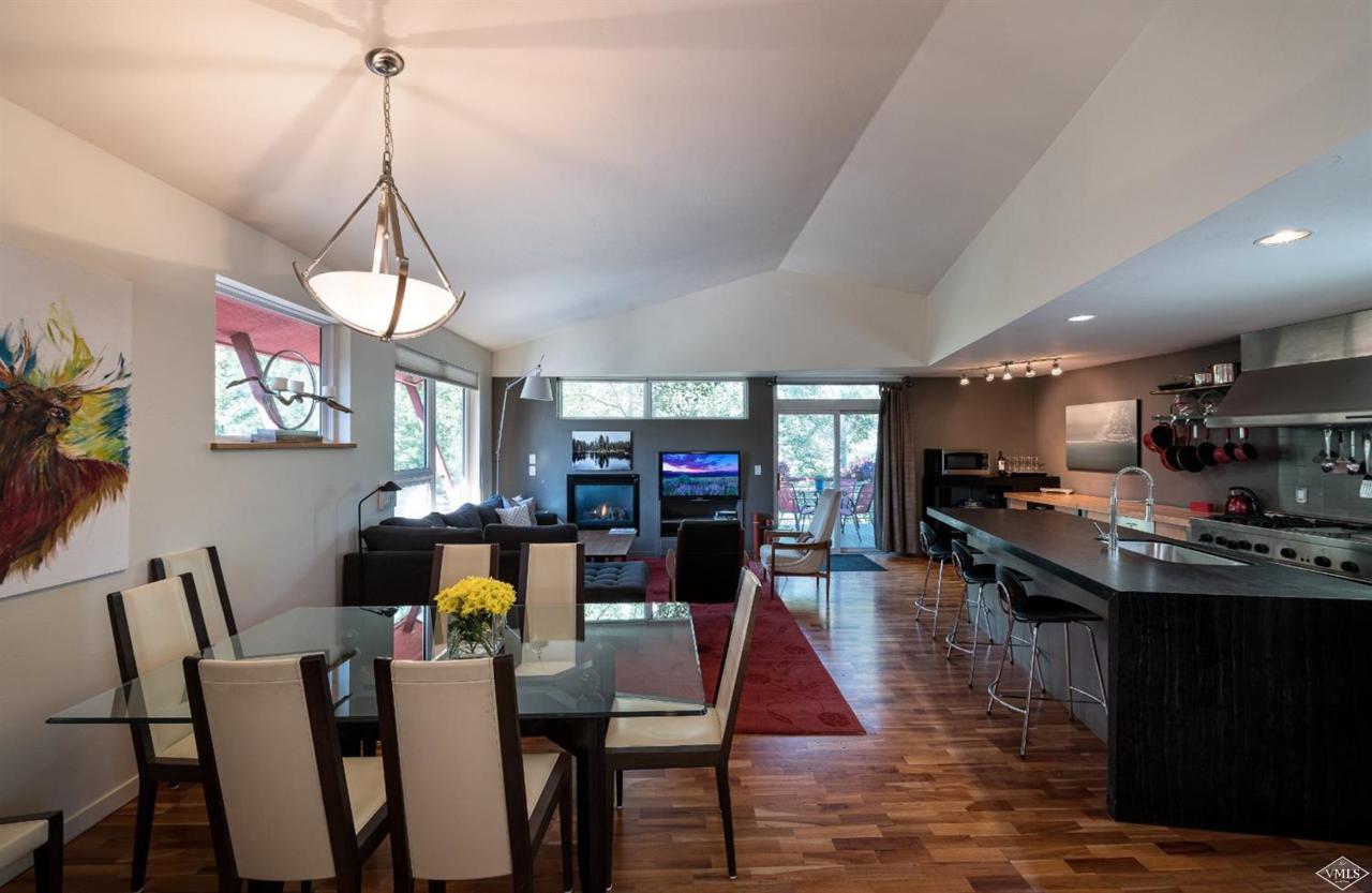 56 Pheasant Court - Photo 1