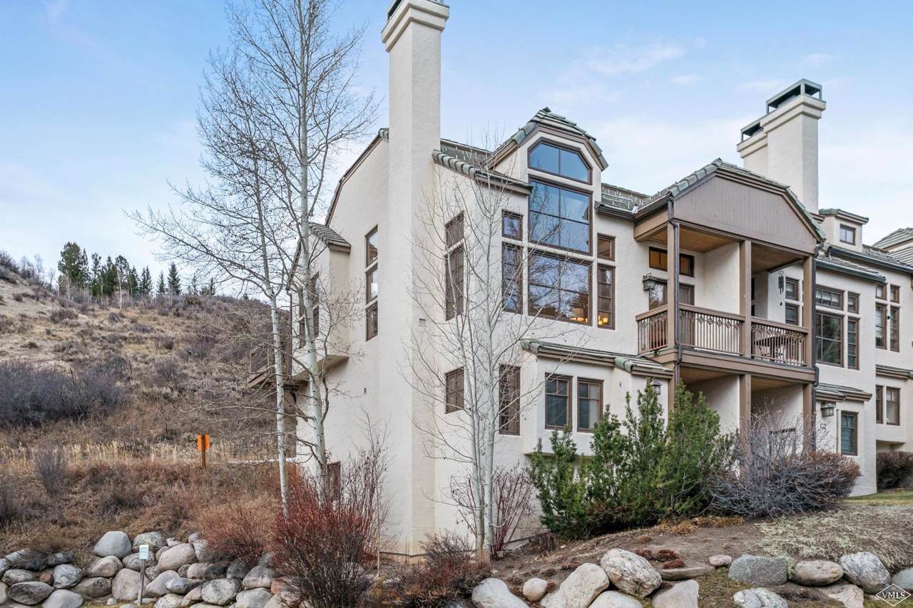 59 Meadow Lane - Photo 1