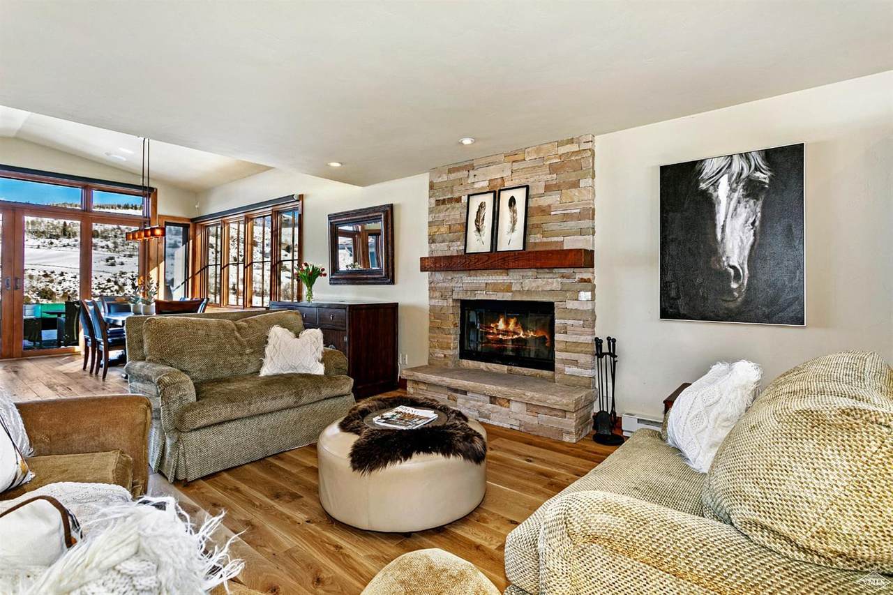 284 Eagle Crest Drive - Photo 1