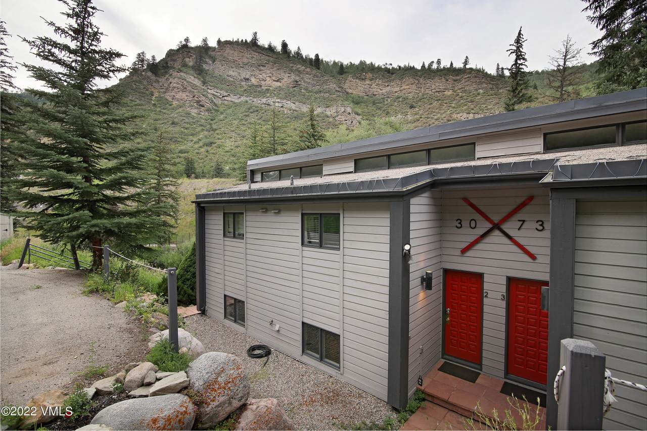 3073 Bellflower Drive - Photo 1