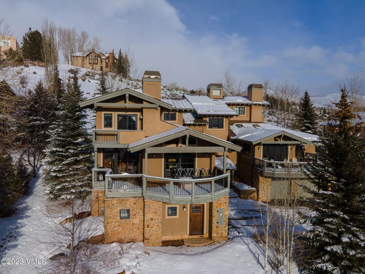 140 Charolais Circle - Photo 1