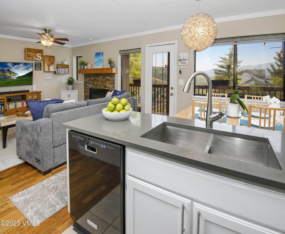 3008 Wildridge Road - Photo 1