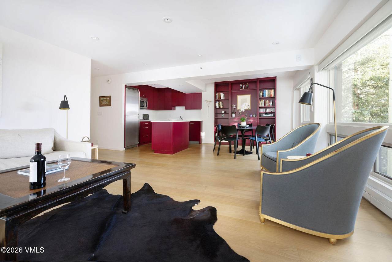 103 Willow Place - Photo 1