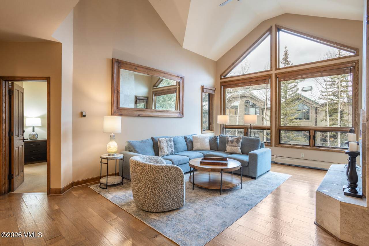 32 Highlands Lane - Photo 1