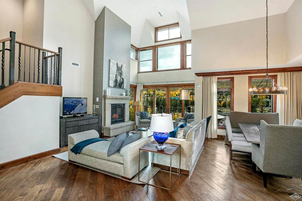 728 Lionshead Circle - Photo 1