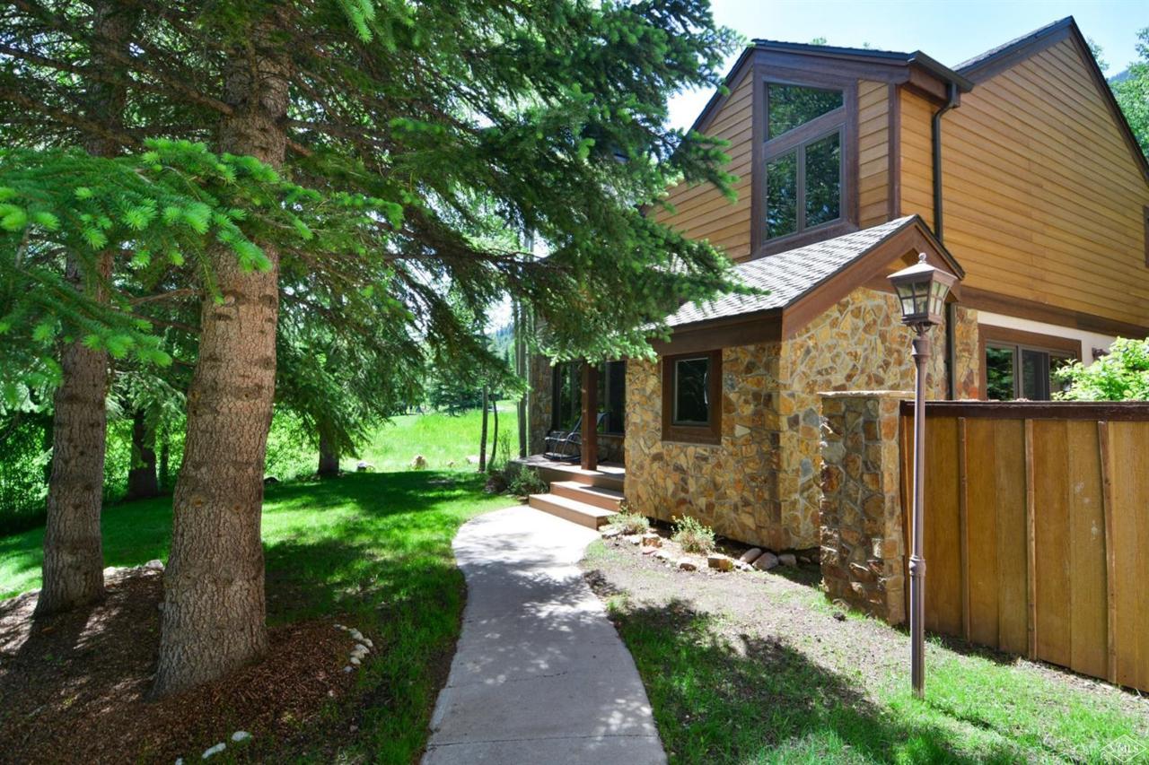 4800 Meadow Drive - Photo 1