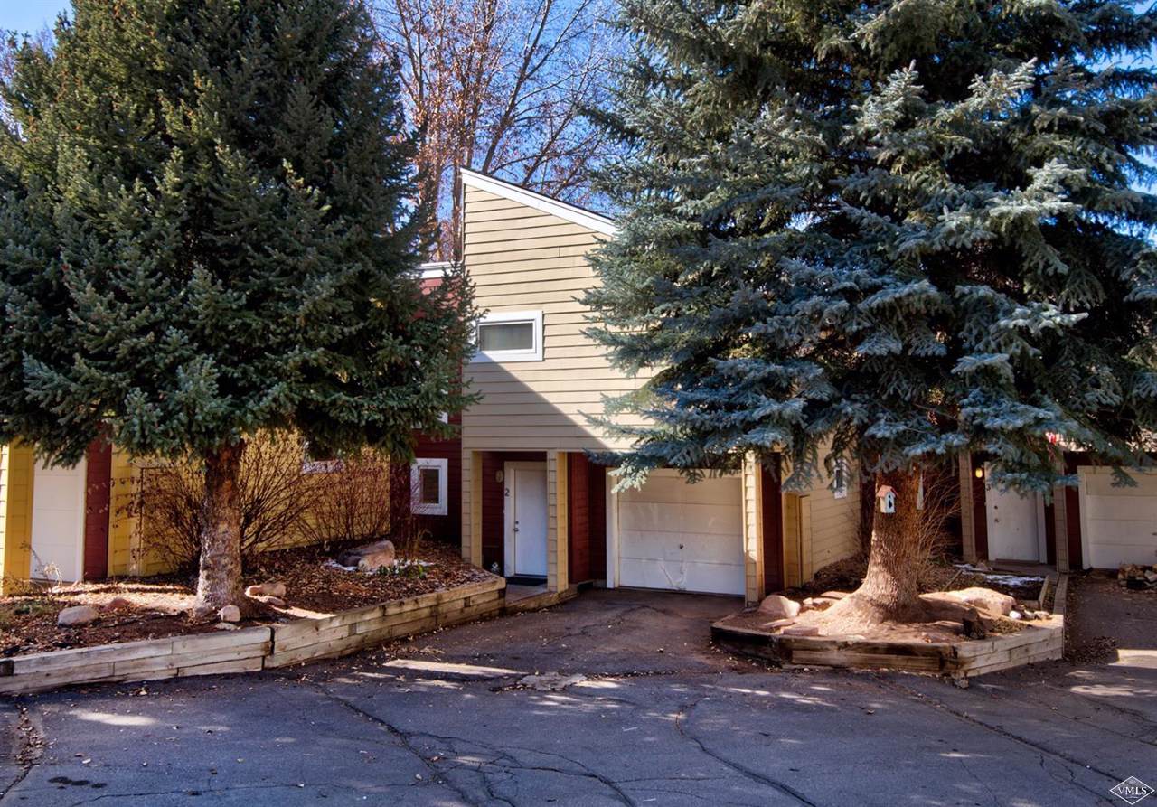22 Wellington Lane - Photo 1