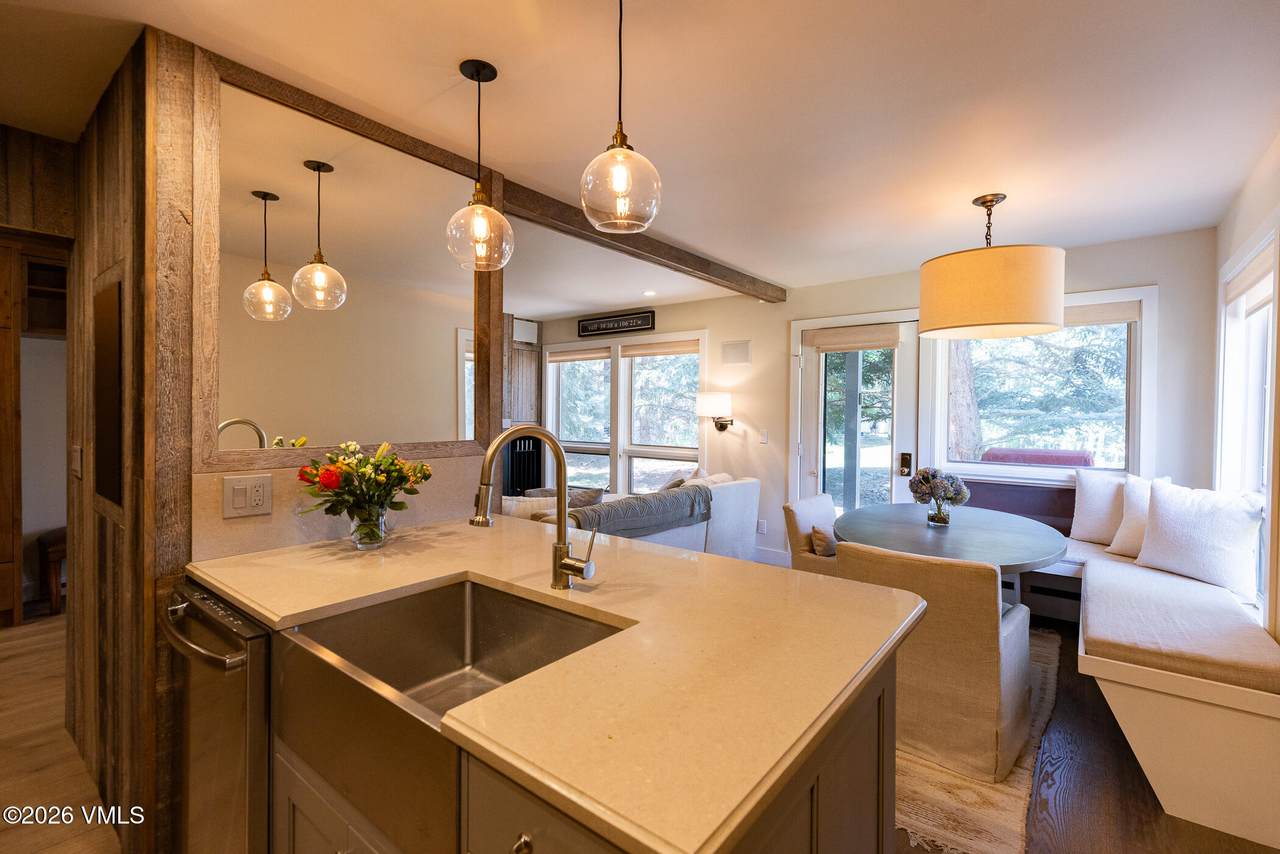 200 Dogwood Drive - Photo 1