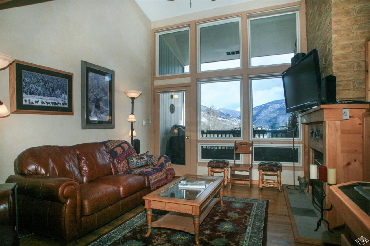 1063 Vail View Drive - Photo 1