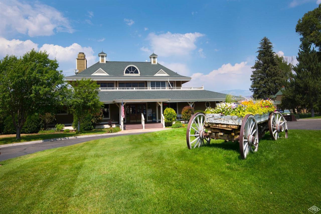 40 Lara Place - Photo 1