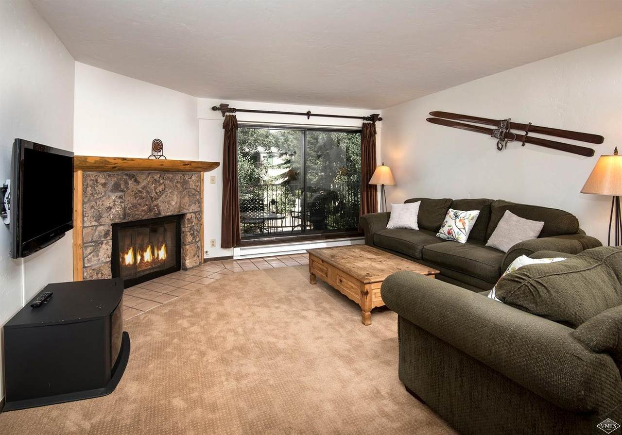 288 Beaver Creek Boulevard - Photo 1