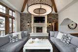 675 Lionshead Pl - Photo 2