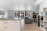 205 Hurd - Photo 7