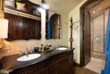 905 Crazy Horse Circle - Photo 17