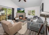 1604 Crazy Horse Circle - Photo 4
