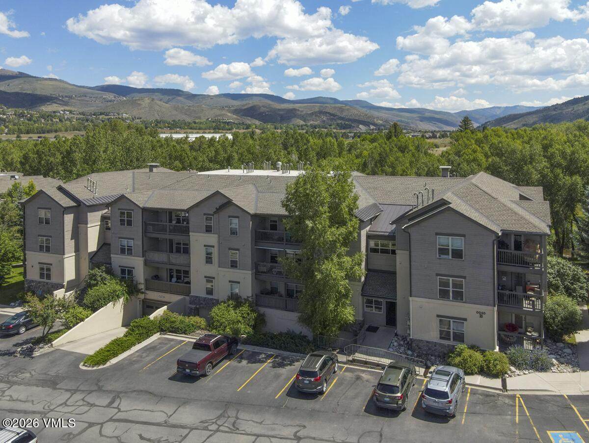 40 River Pines Court - Photo 1