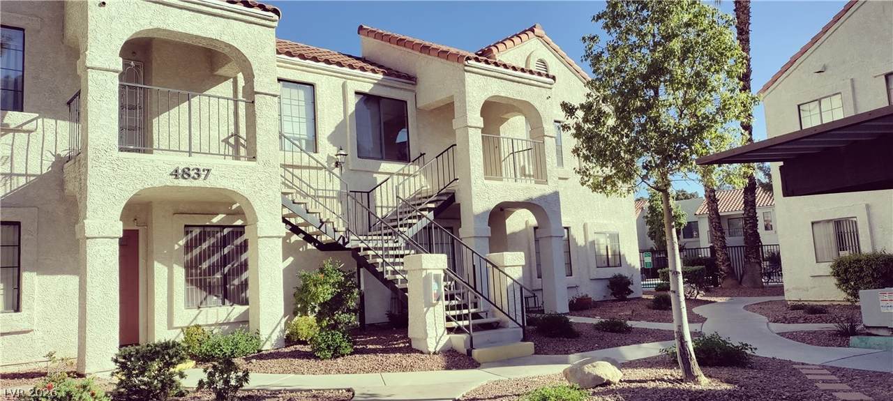 4837 Nara Vista Way - Photo 1