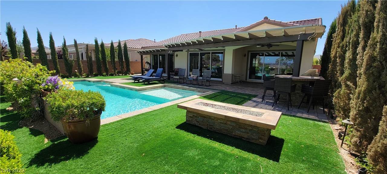 3226 Porto Vittoria Avenue - Photo 1