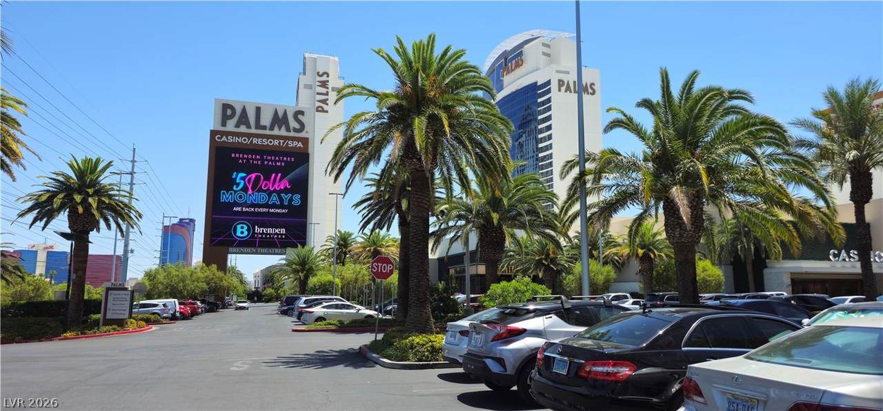 https://bt-photos.global.ssl.fastly.net/vegas/1280_boomver_2_2762192-2.jpg