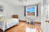 2020 Rainbow View Street - Photo 43