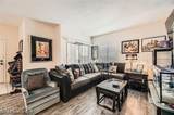 2110 Los Feliz Street - Photo 3