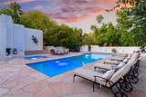 7330 Rainbow Boulevard - Photo 50