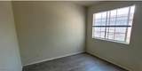 2501 Charleville Avenue - Photo 11