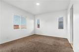 557 Comodo Street - Photo 18