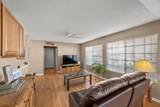 4816 Fiesta Lakes Street - Photo 11